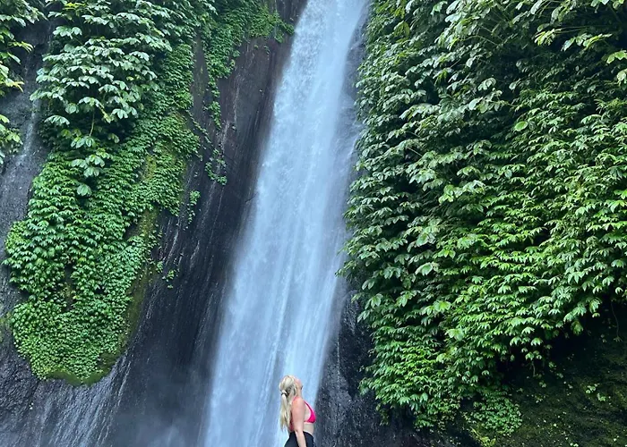 Kubu Kawi * Munduk